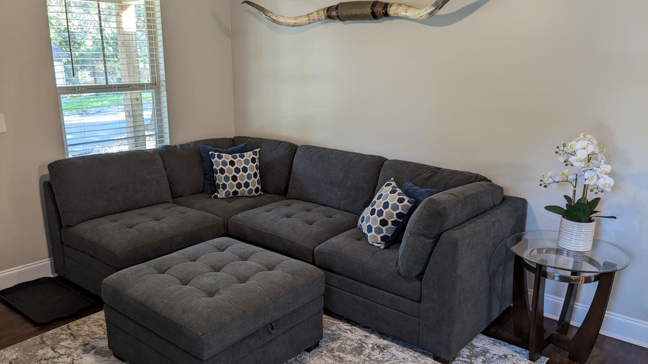 Photo of Livingroom in Perry