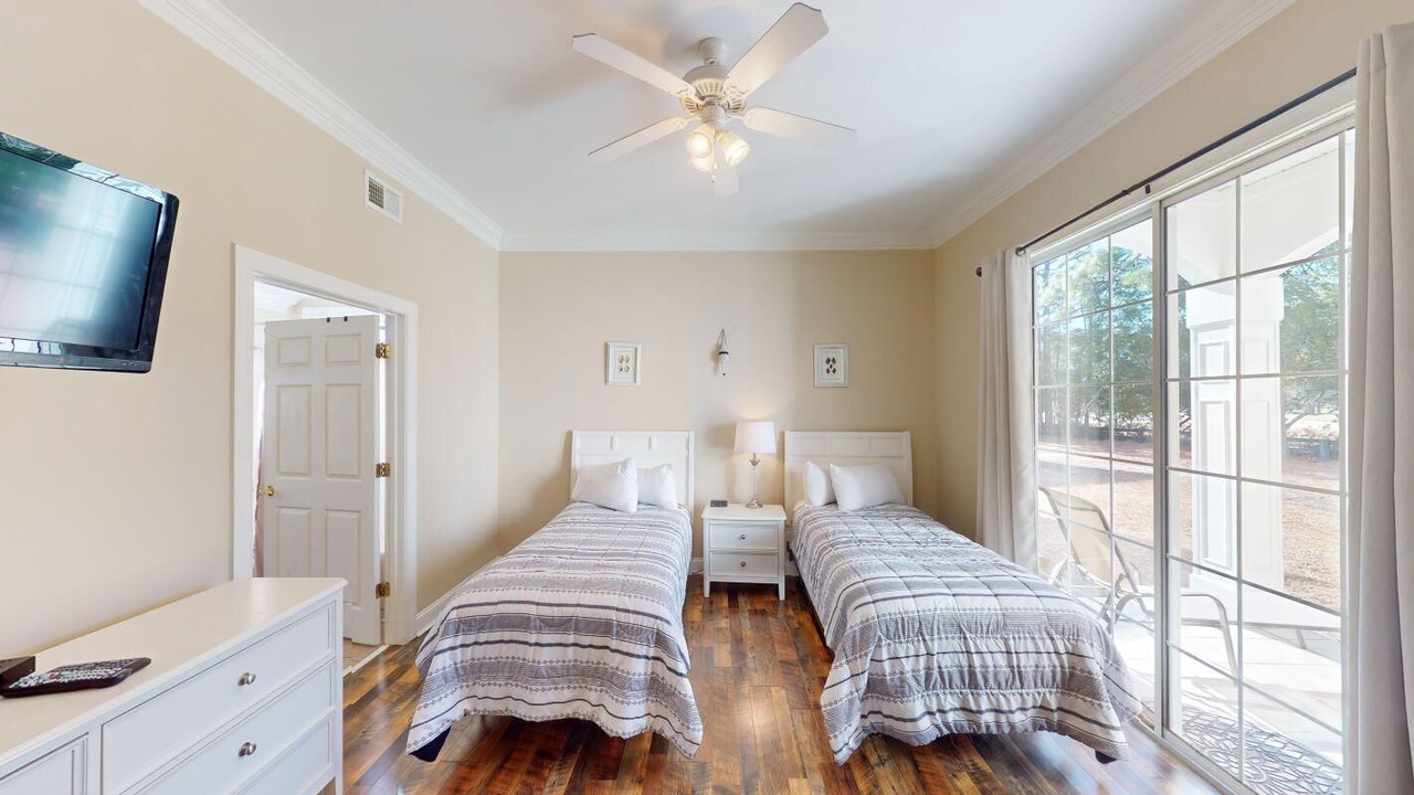 Photo of Bedroom in Pawleys Island