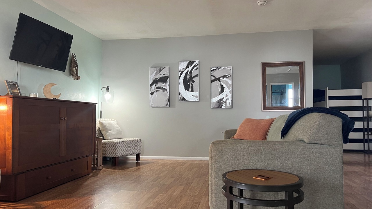 Photo of Livingroom in Papa