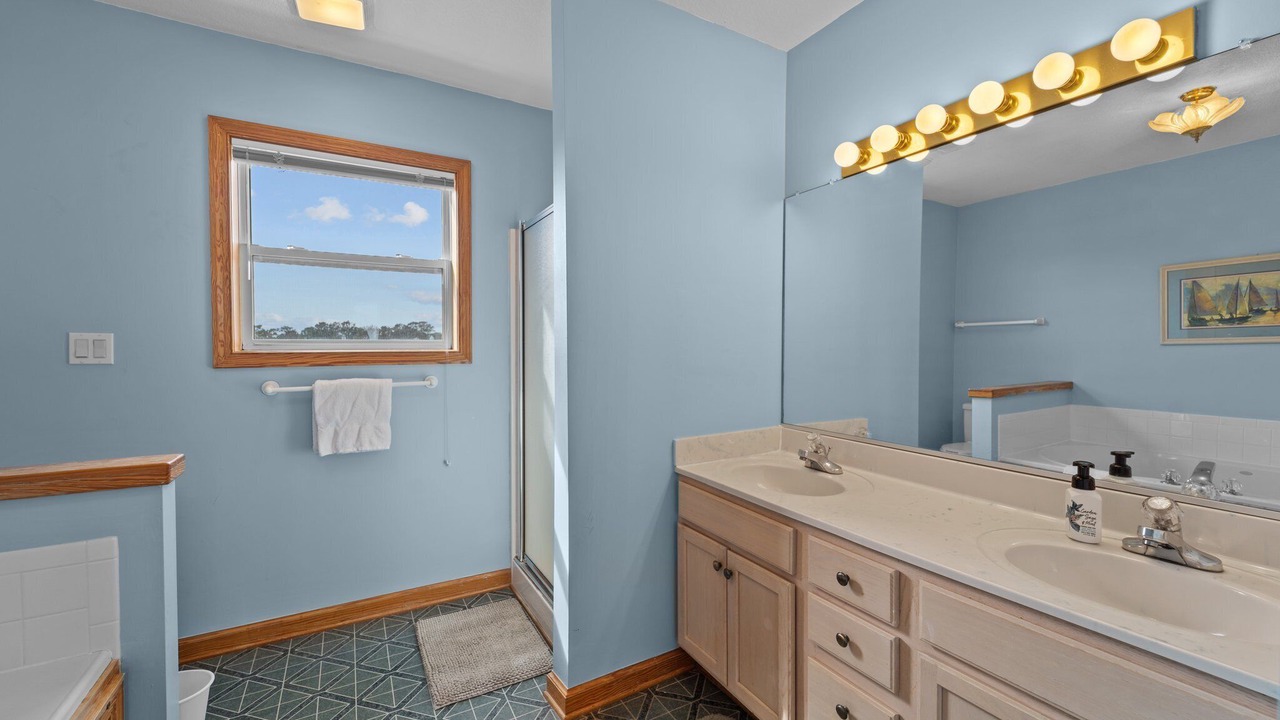 Photo of Bathroom in Ocean Hill