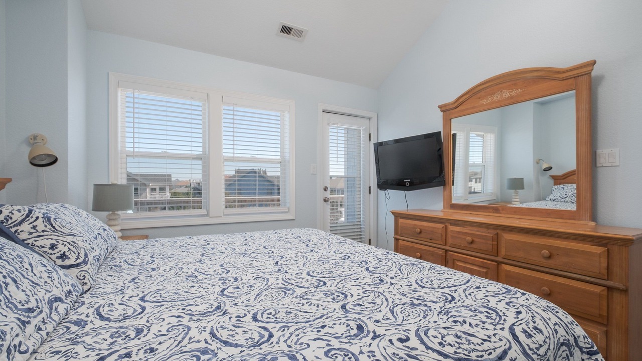 Photo of Bedroom in Ocean Hill