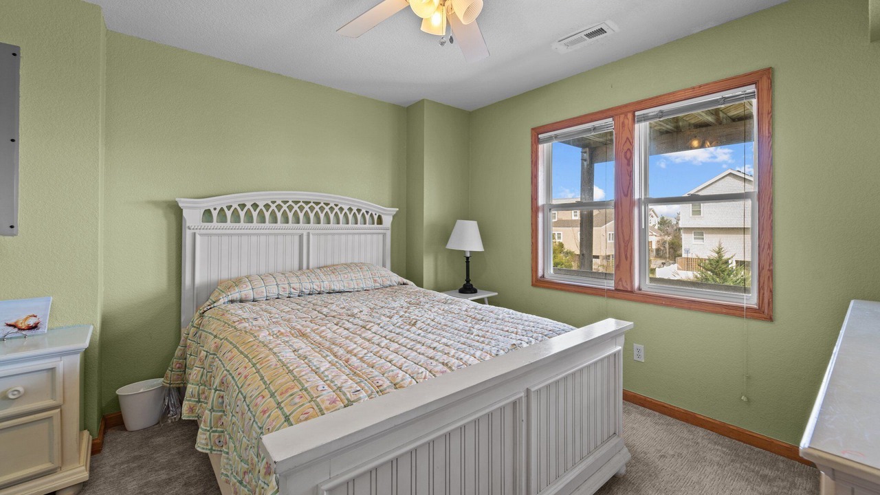 Photo of Bedroom in Ocean Hill