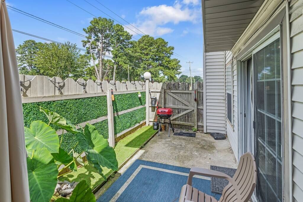 Photo of Patio Balcony in Fentress
