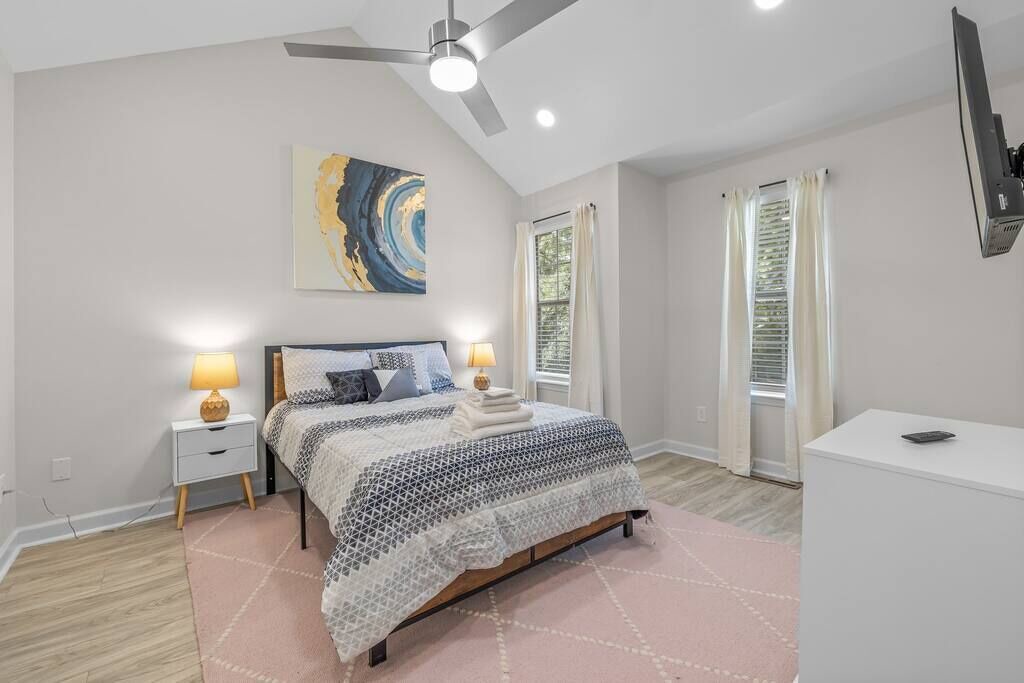 Photo of Bedroom in Fentress