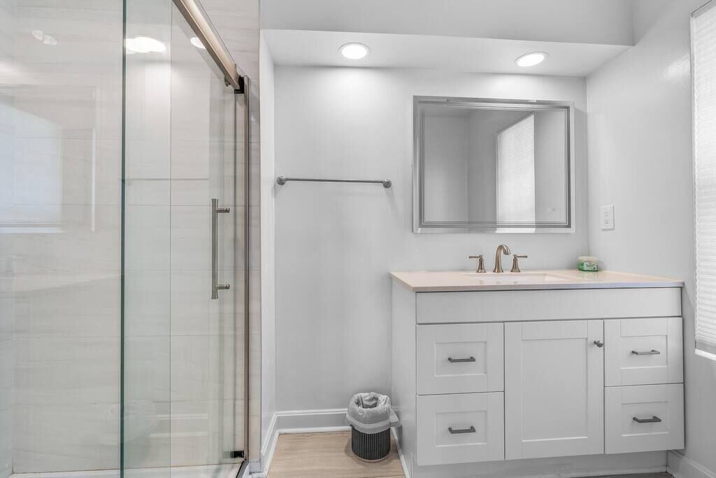 Photo of Bathroom in Fentress