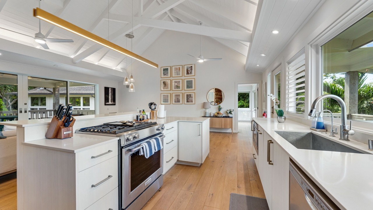 Photo of Kitchen in Kilauea