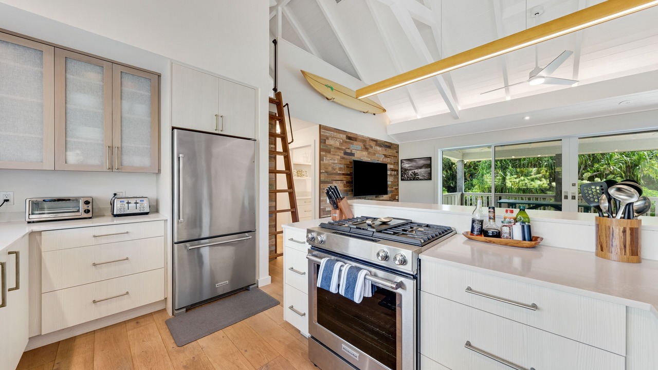 Photo of Kitchen in Kilauea