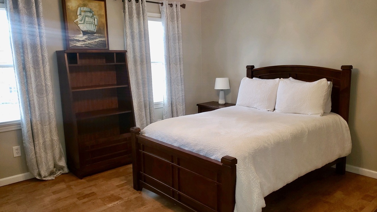Photo of Bedroom in Evans