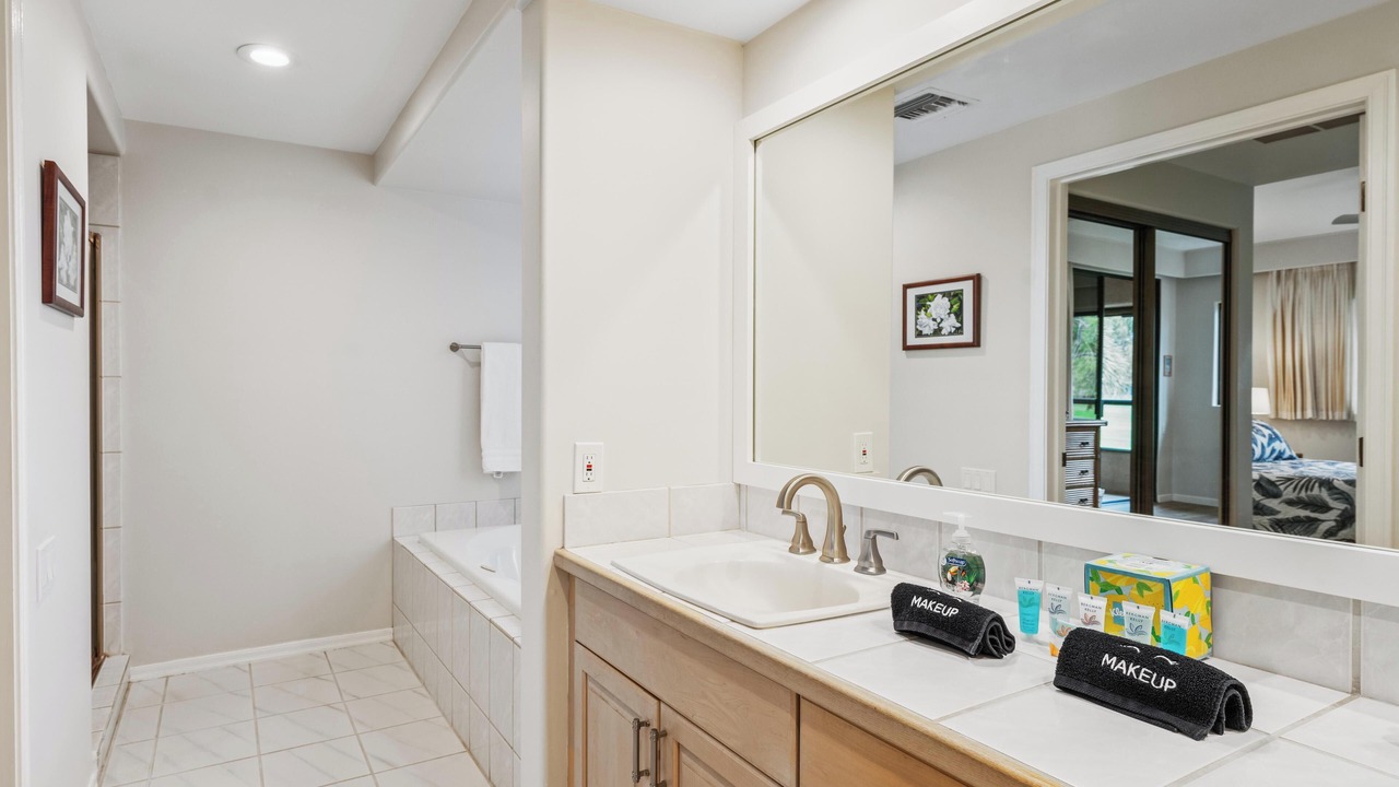 Photo of Bathroom in Waikoloa