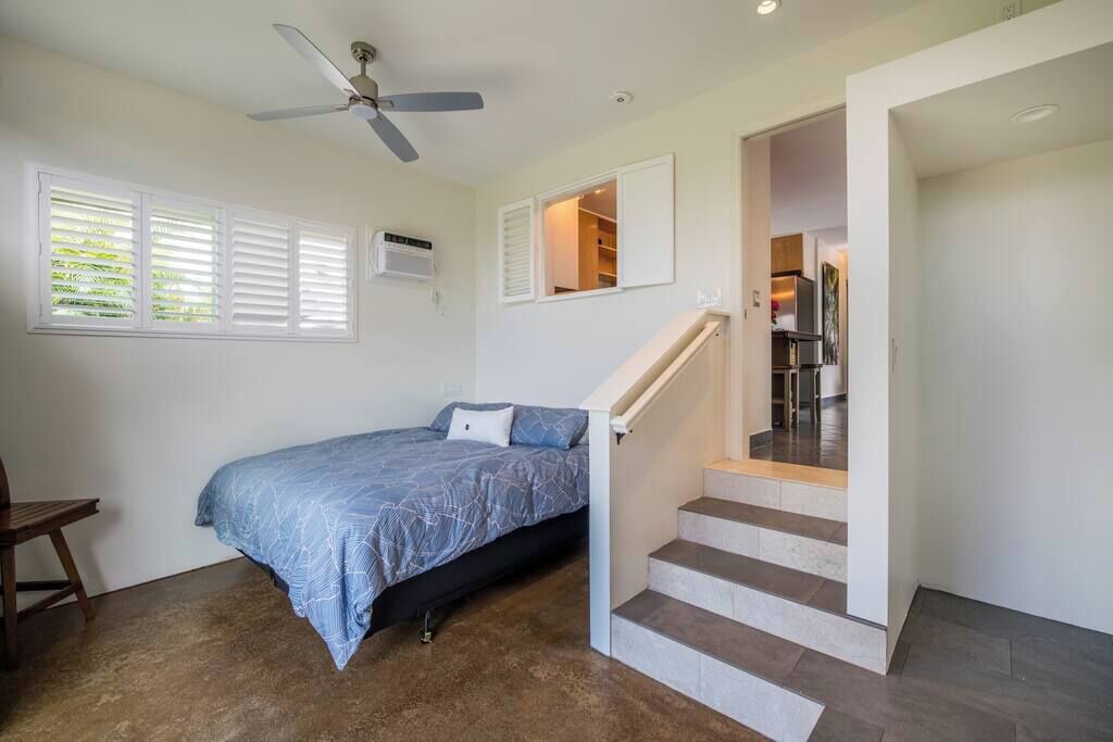 Photo of Bedroom in Haiku
