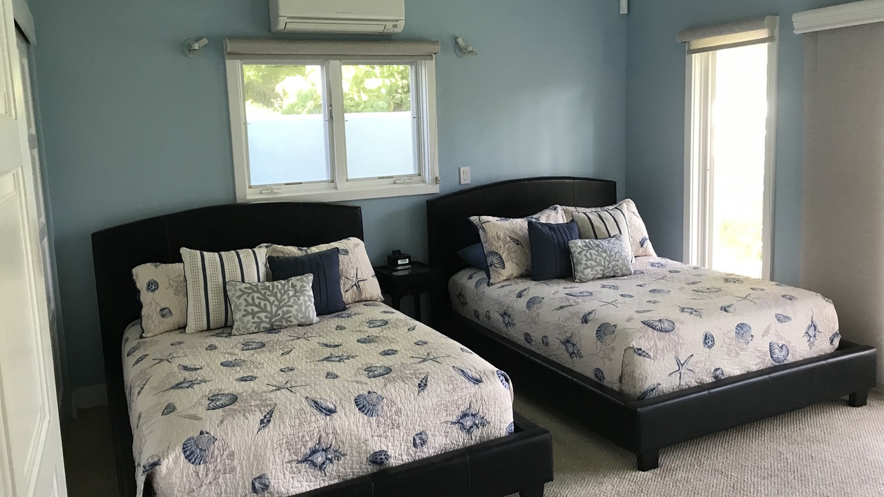 Photo of Bedroom in Makaha