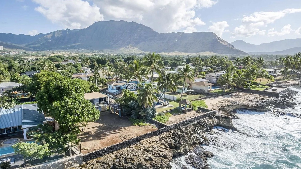 Photo of Others in Makaha