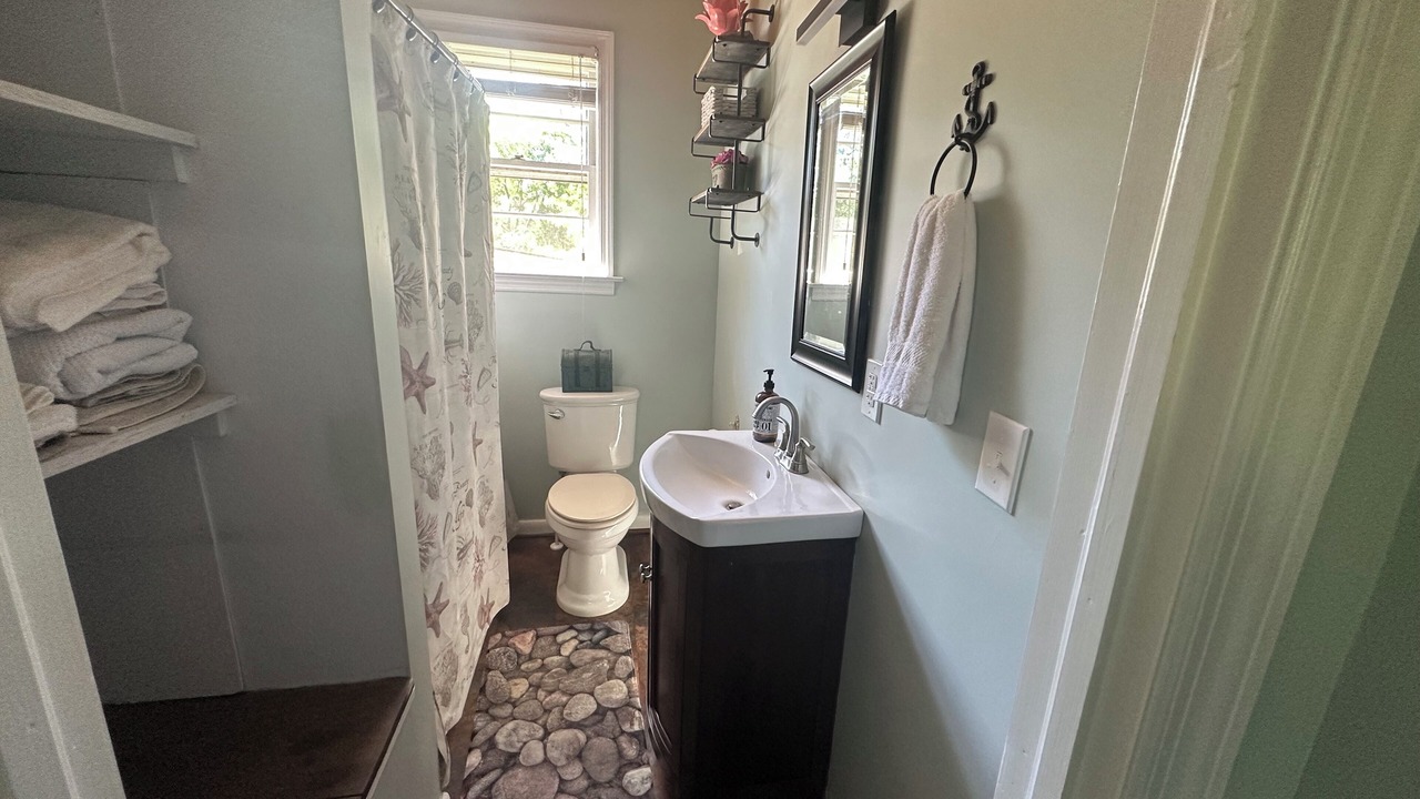 Photo of Bathroom in Columbia