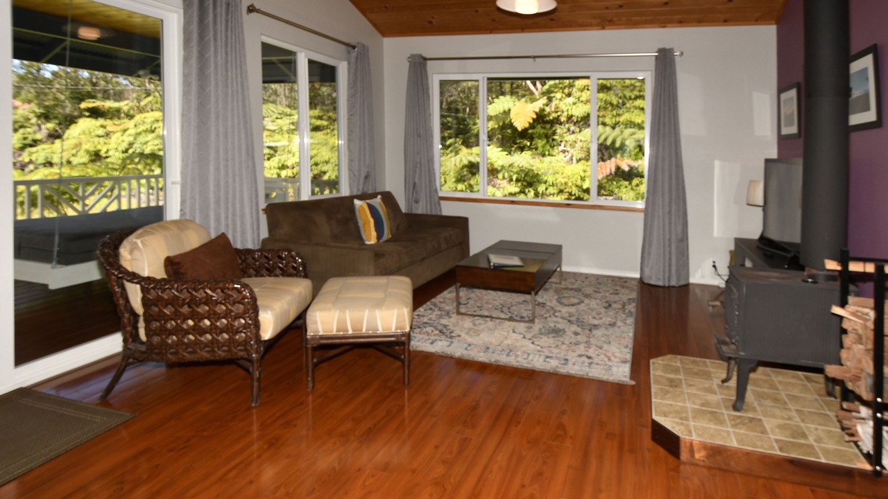 Photo of Livingroom in Volcano
