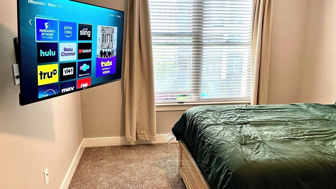 Photo of Bedroom in Dunwoody