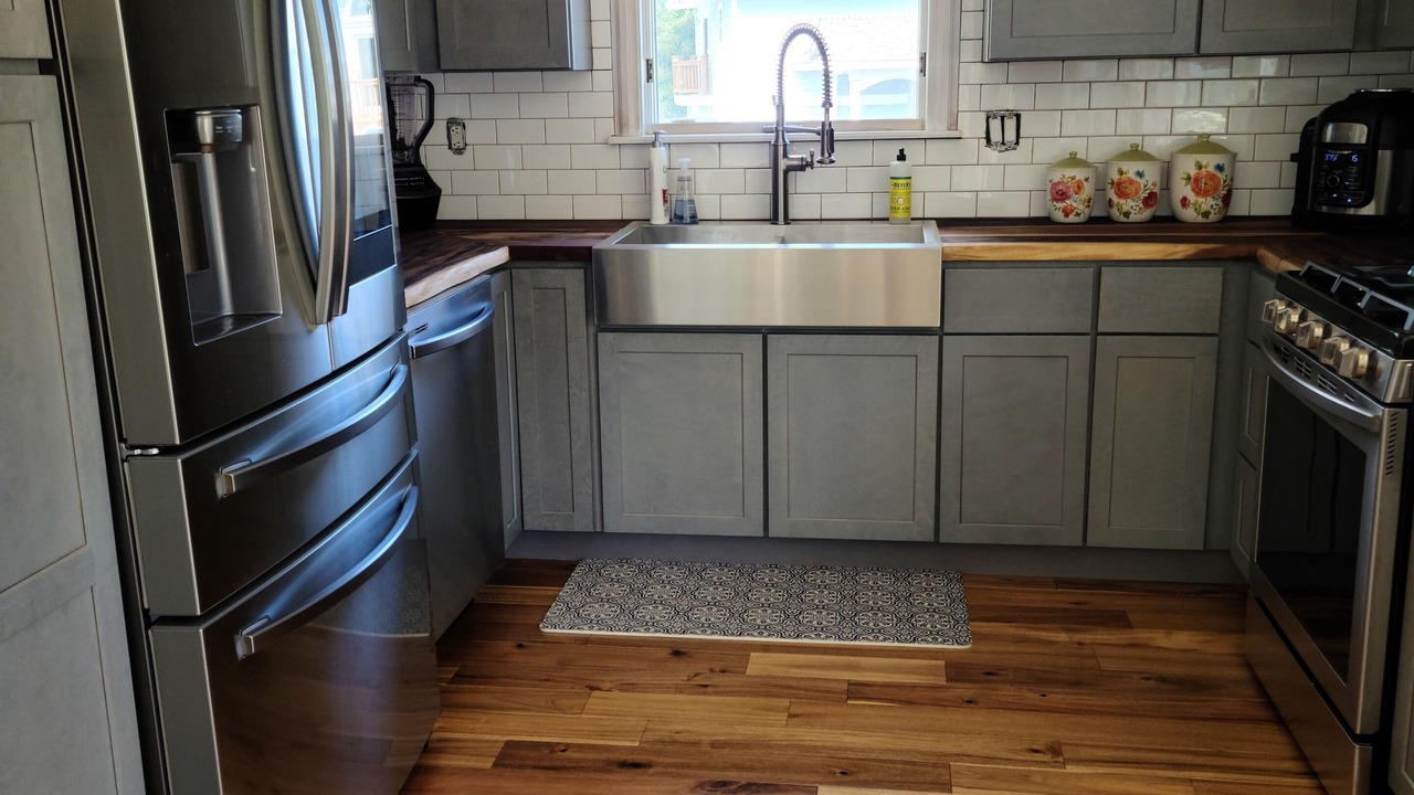 Photo of Kitchen in Whalehead Beach