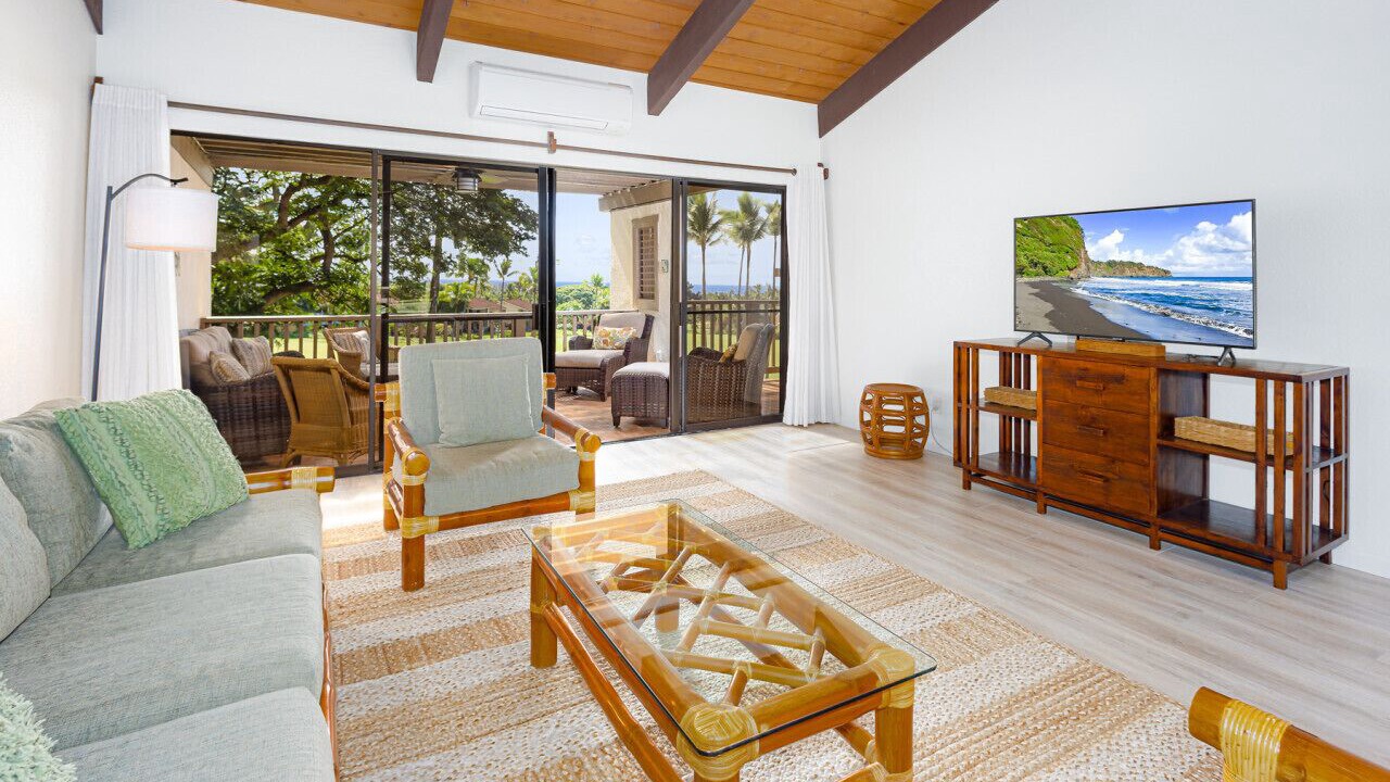 Photo of Bedroom in Kahaluu-Keauhou