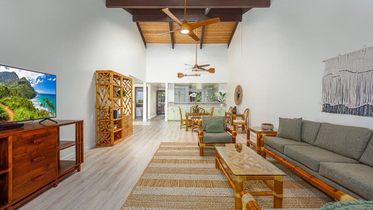 Photo of Bedroom in Kahaluu-Keauhou