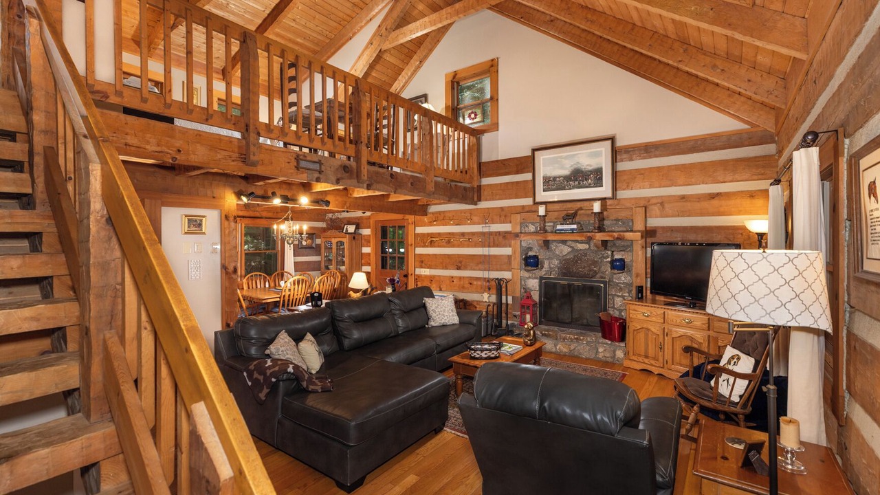 Photo of Livingroom in Ferguson