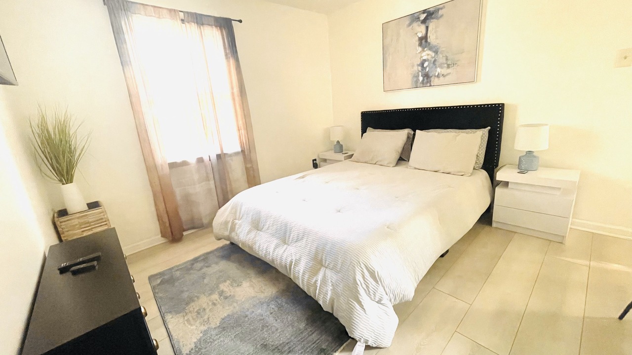 Photo of Bedroom in Smyrna