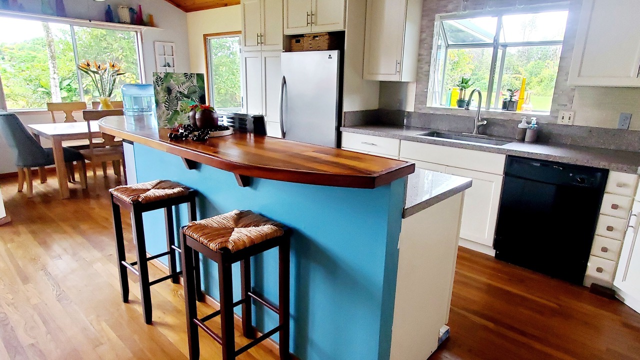 Photo of Kitchen in Leilani Estates