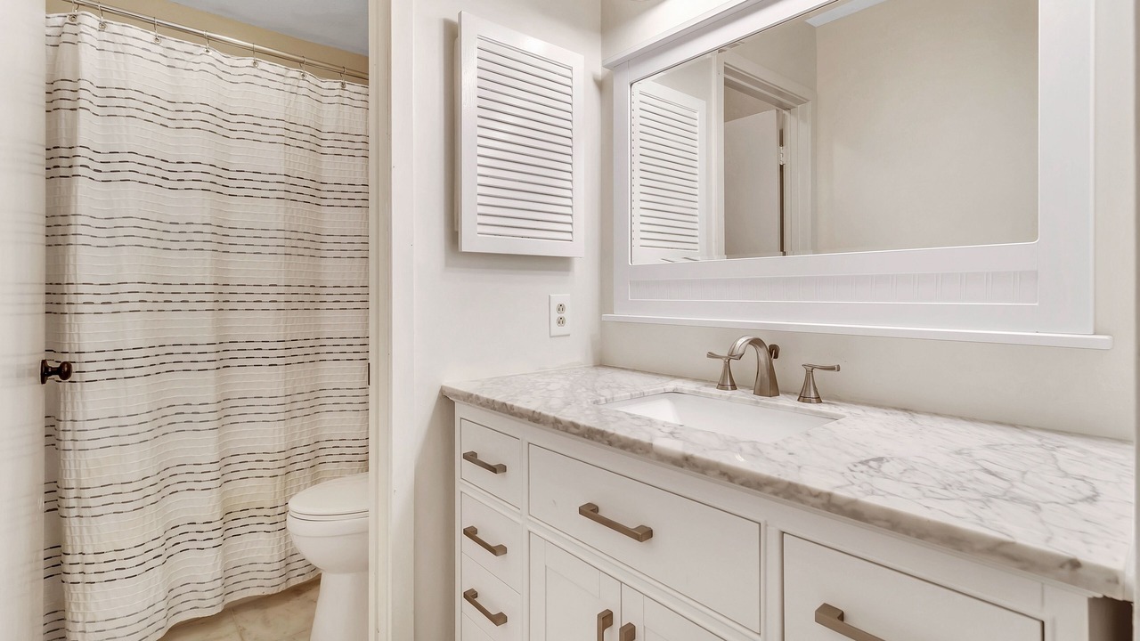 Photo of Bathroom in West Beach Village