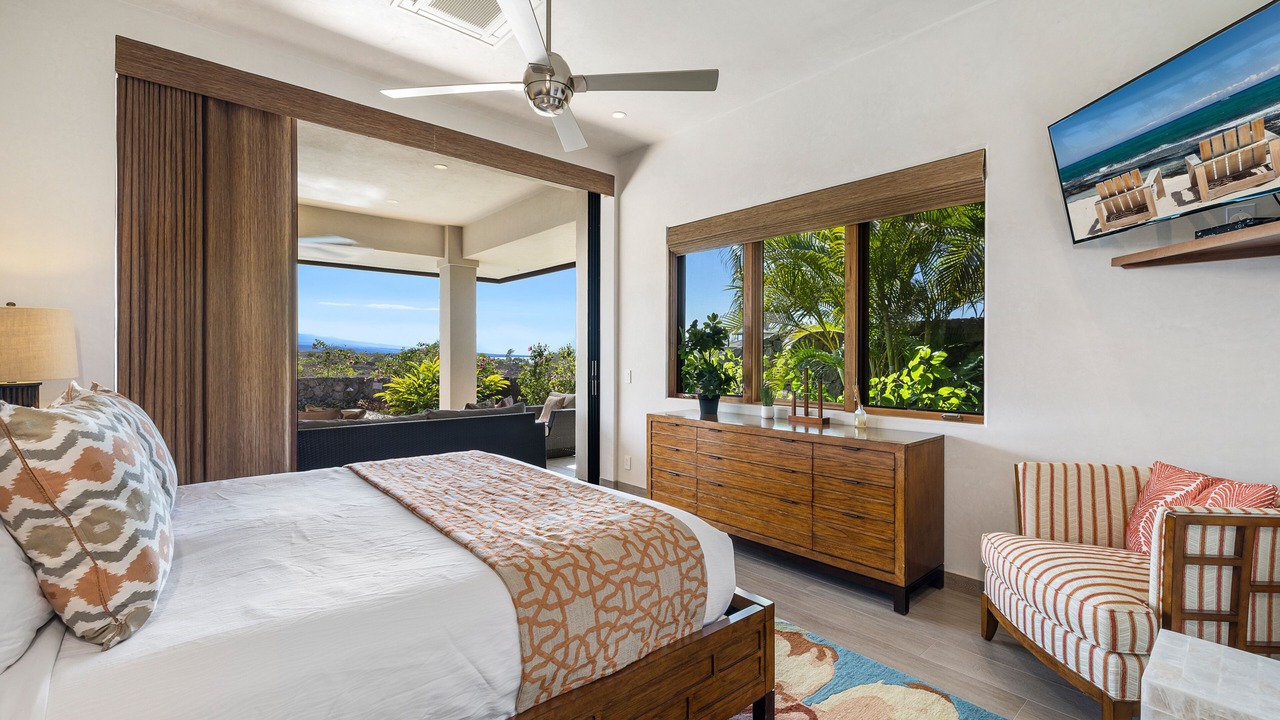 Photo of Bedroom in Waikoloa