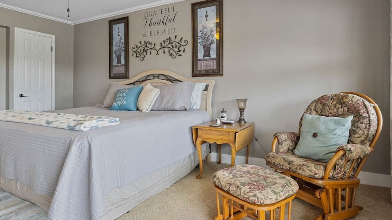 Photo of Bedroom in Lyman