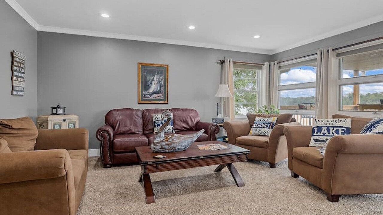 Photo of Livingroom in Lyman