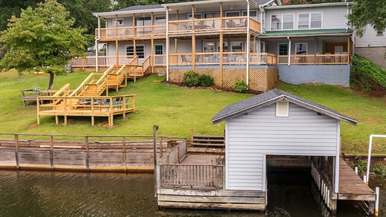 Photo of Outdoor in Lyman