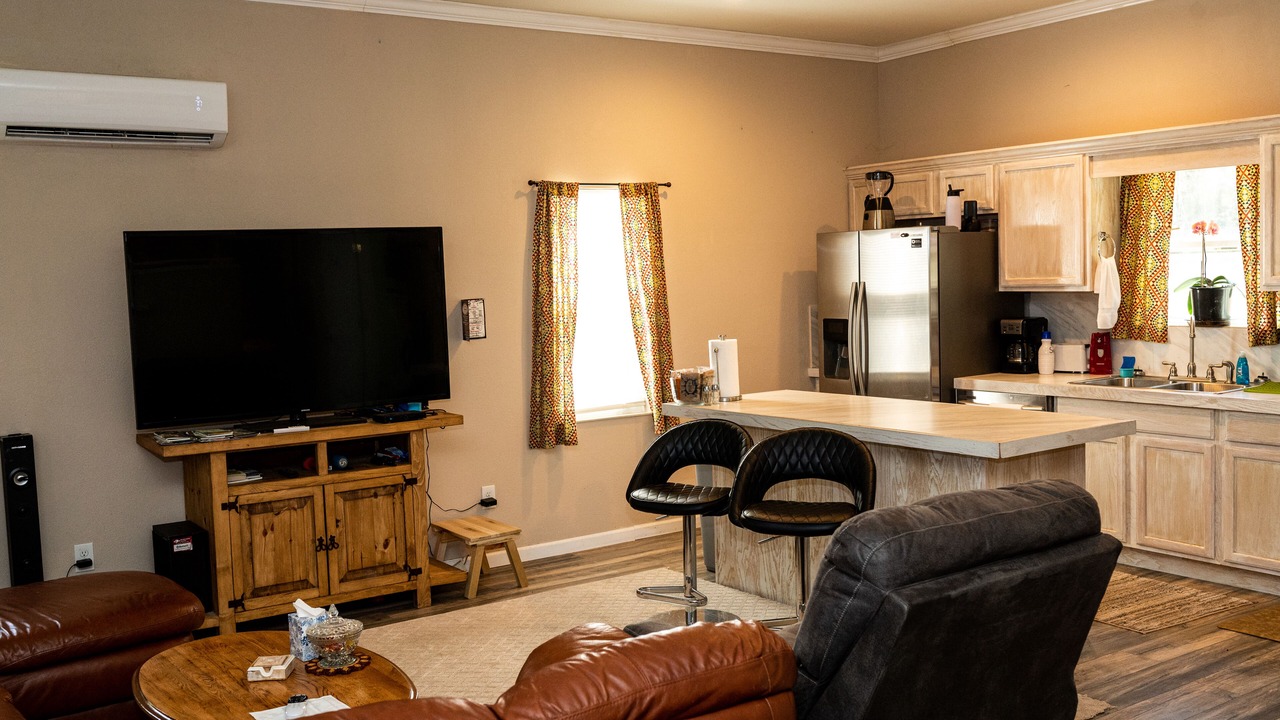 Photo of Livingroom in Banks County
