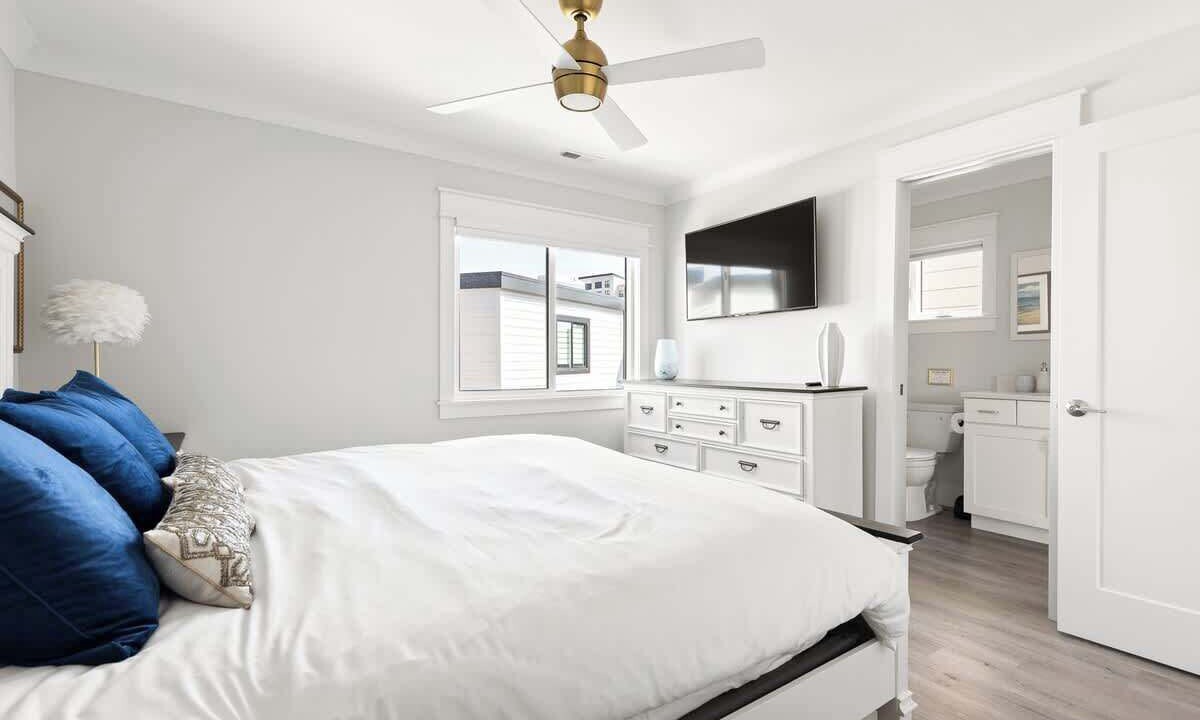 Photo of Bedroom in River District