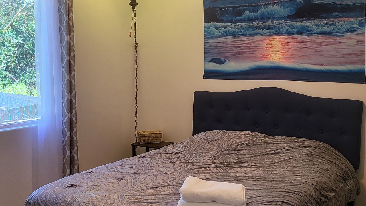 Photo of Bedroom in Keaau