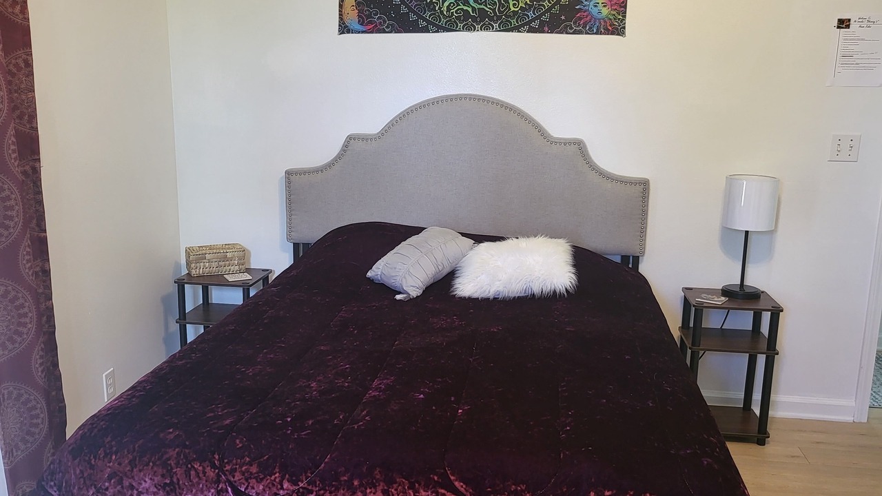 Photo of Bedroom in Keaau