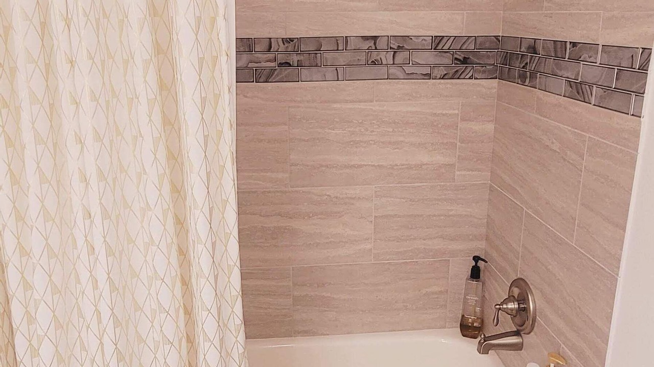 Photo of Bathroom in Town And Country Park Addition