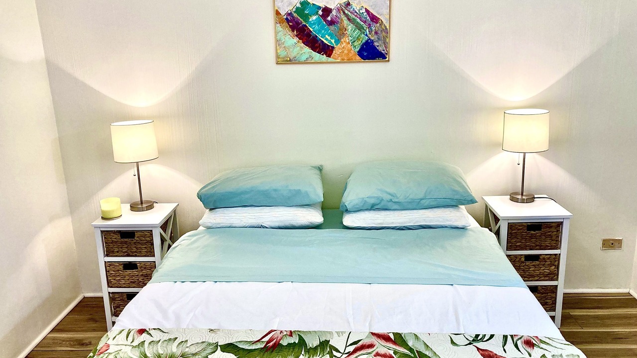 Photo of Bedroom in Mokuleia