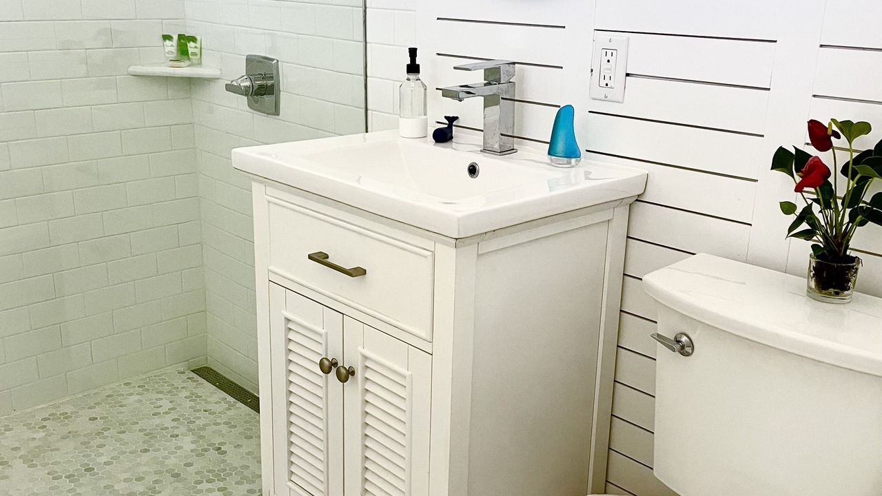 Photo of Bathroom in Kailua