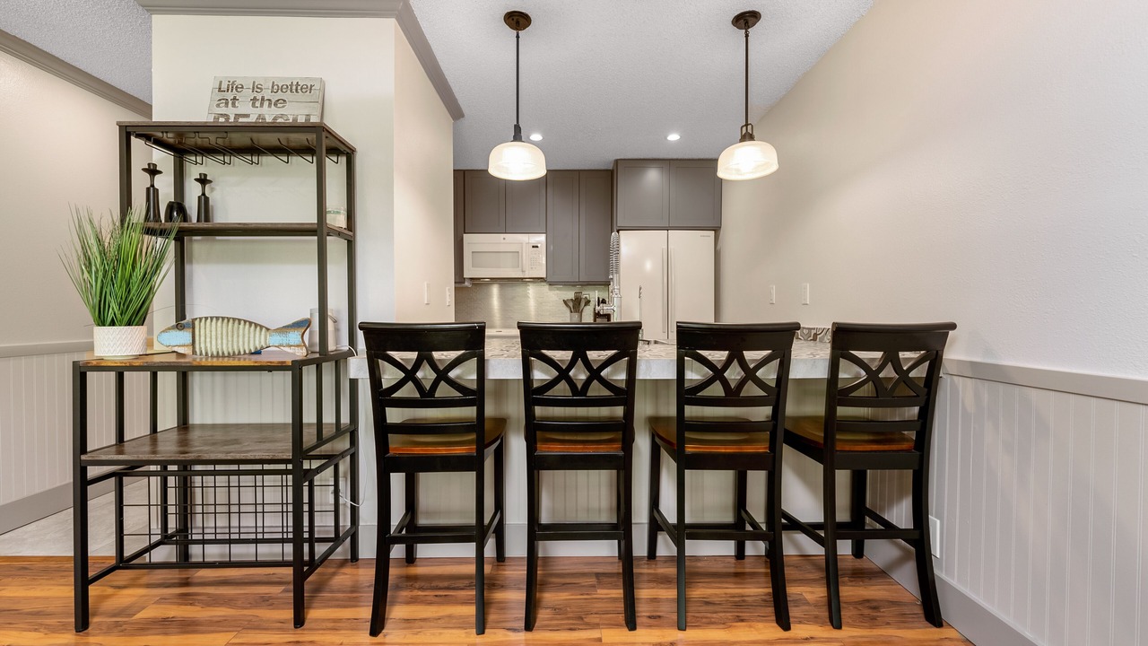 Photo of Kitchen in Maunaloa