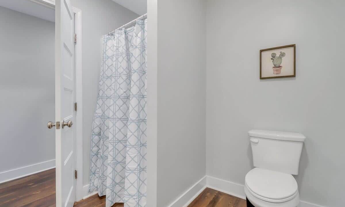 Photo of Bathroom in Statesboro