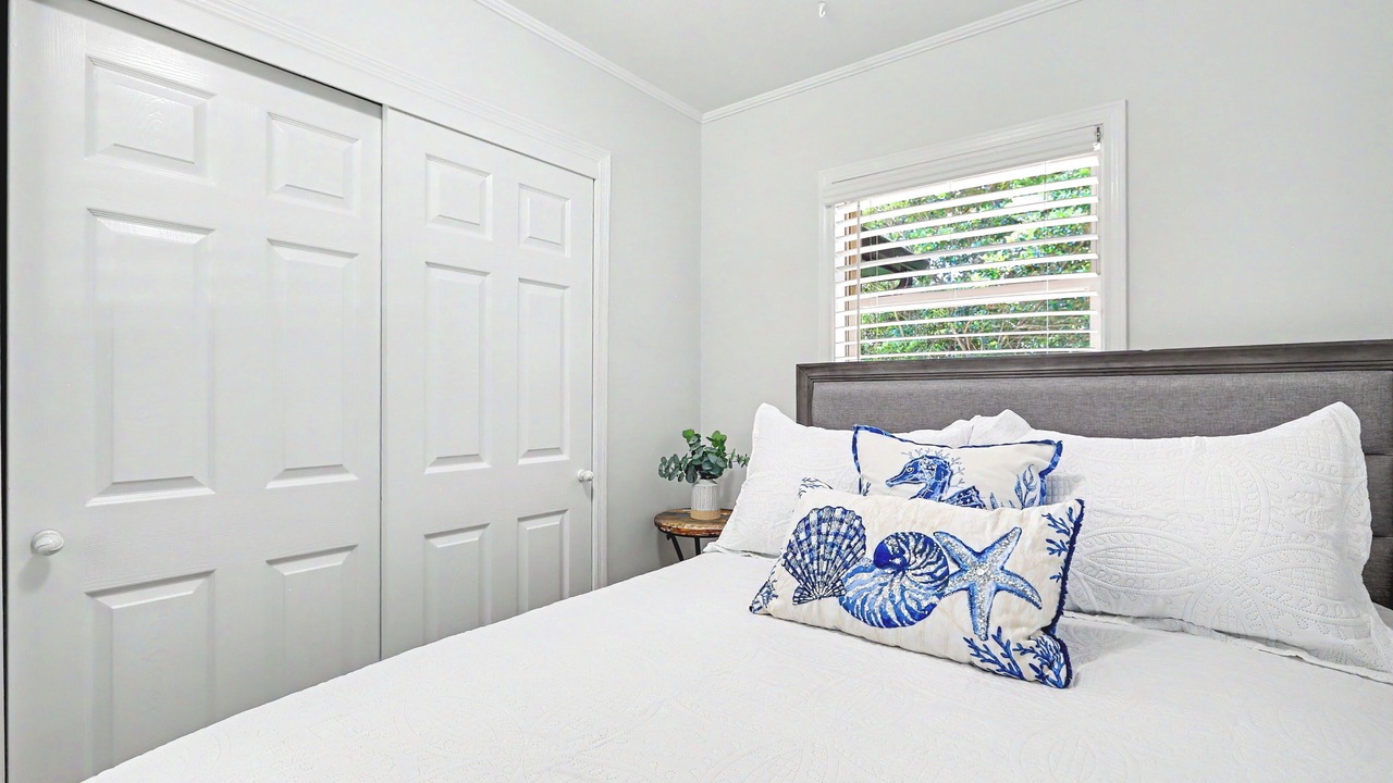 Photo of Bedroom in Flowery Branch