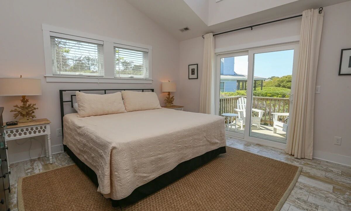 Photo of Bedroom in Southern Shores