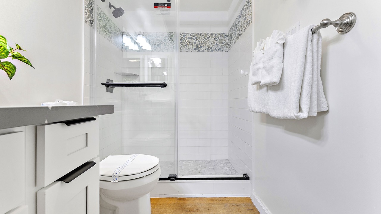 Photo of Bathroom in Waikiki