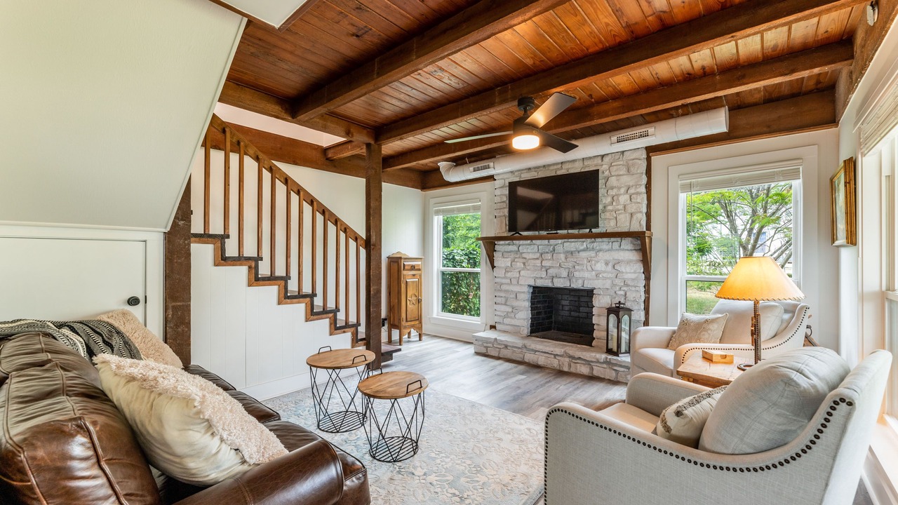 Photo of Livingroom in Liberty Hill
