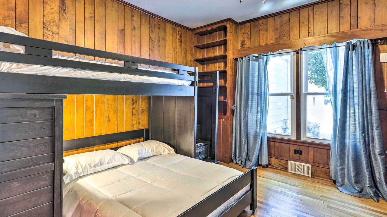 Photo of Bedroom in Fort Valley