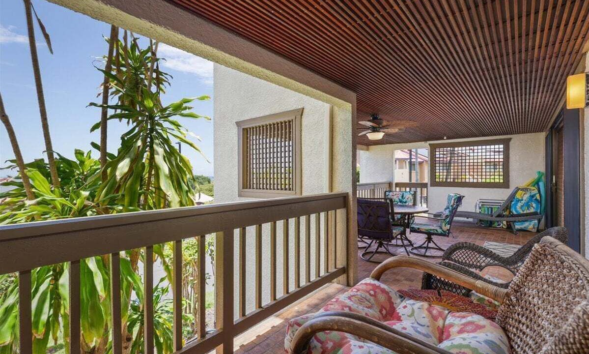 Photo of Patio Balcony in Kahaluu-Keauhou