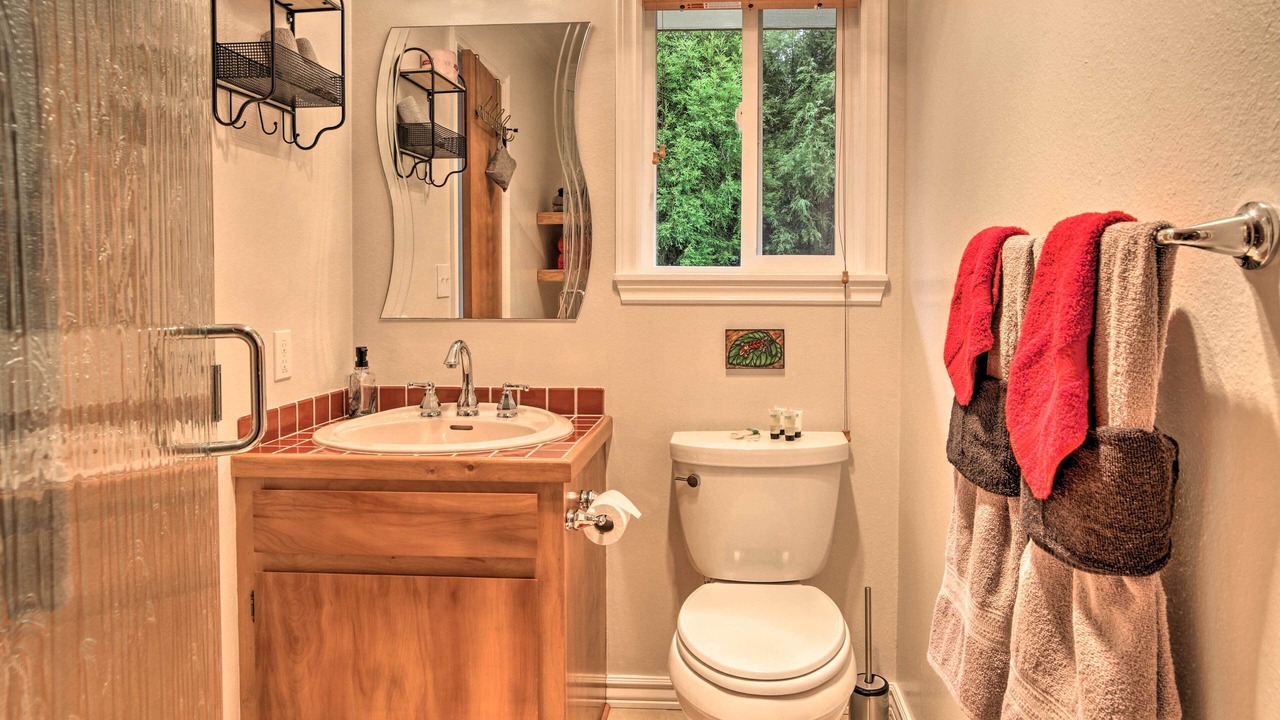 Photo of Bathroom in Volcano