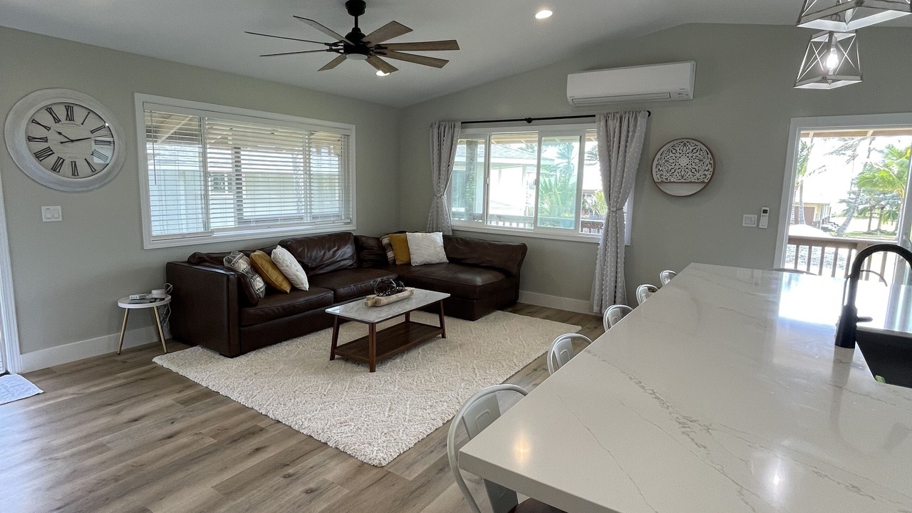 Photo of Livingroom in Hauula