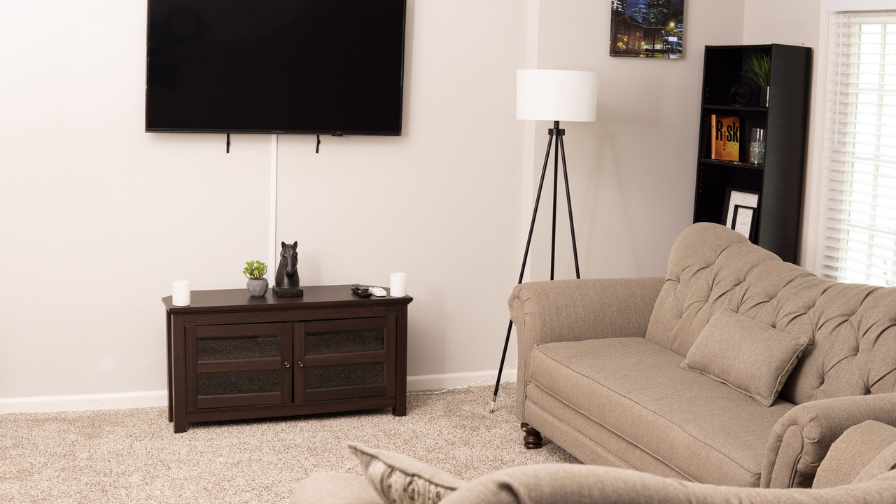 Photo of Livingroom in Davis Lake - Eastfield
