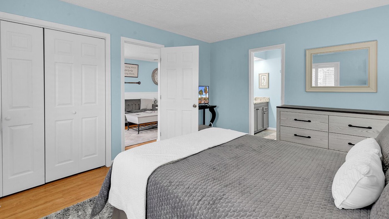 Photo of Bedroom in Little River