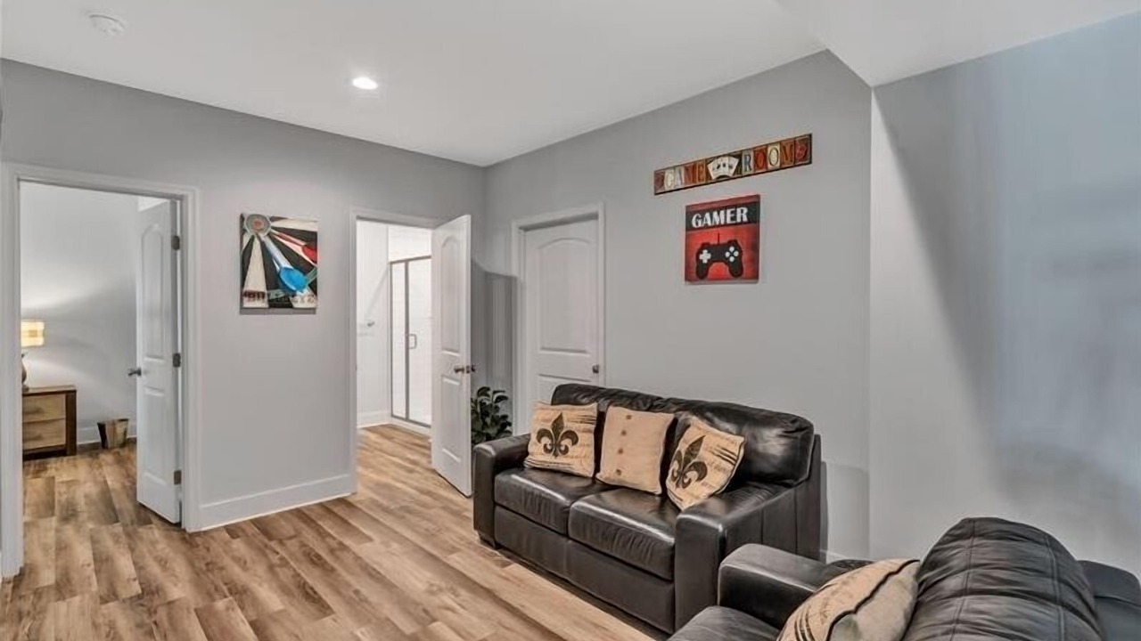 Photo of Bedroom in Huddleston